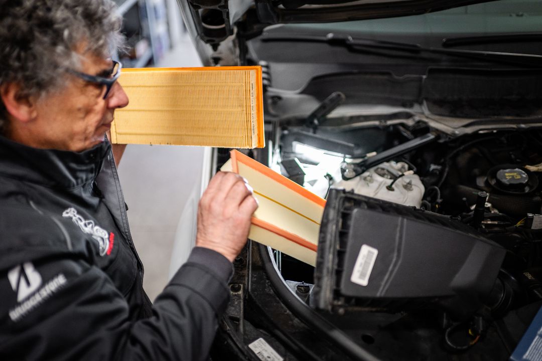 Tagliando auto Ermes Gomme Poirino